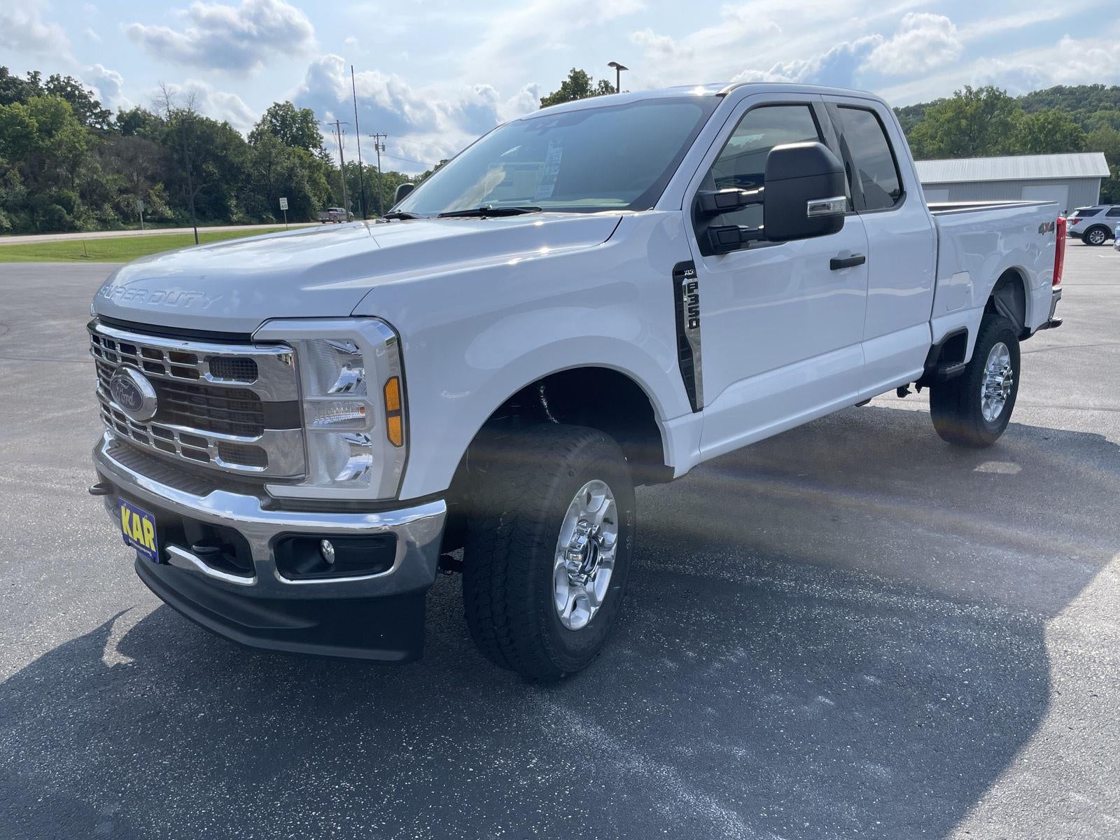 2026 Ford Super Duty F-350 SRW XLT