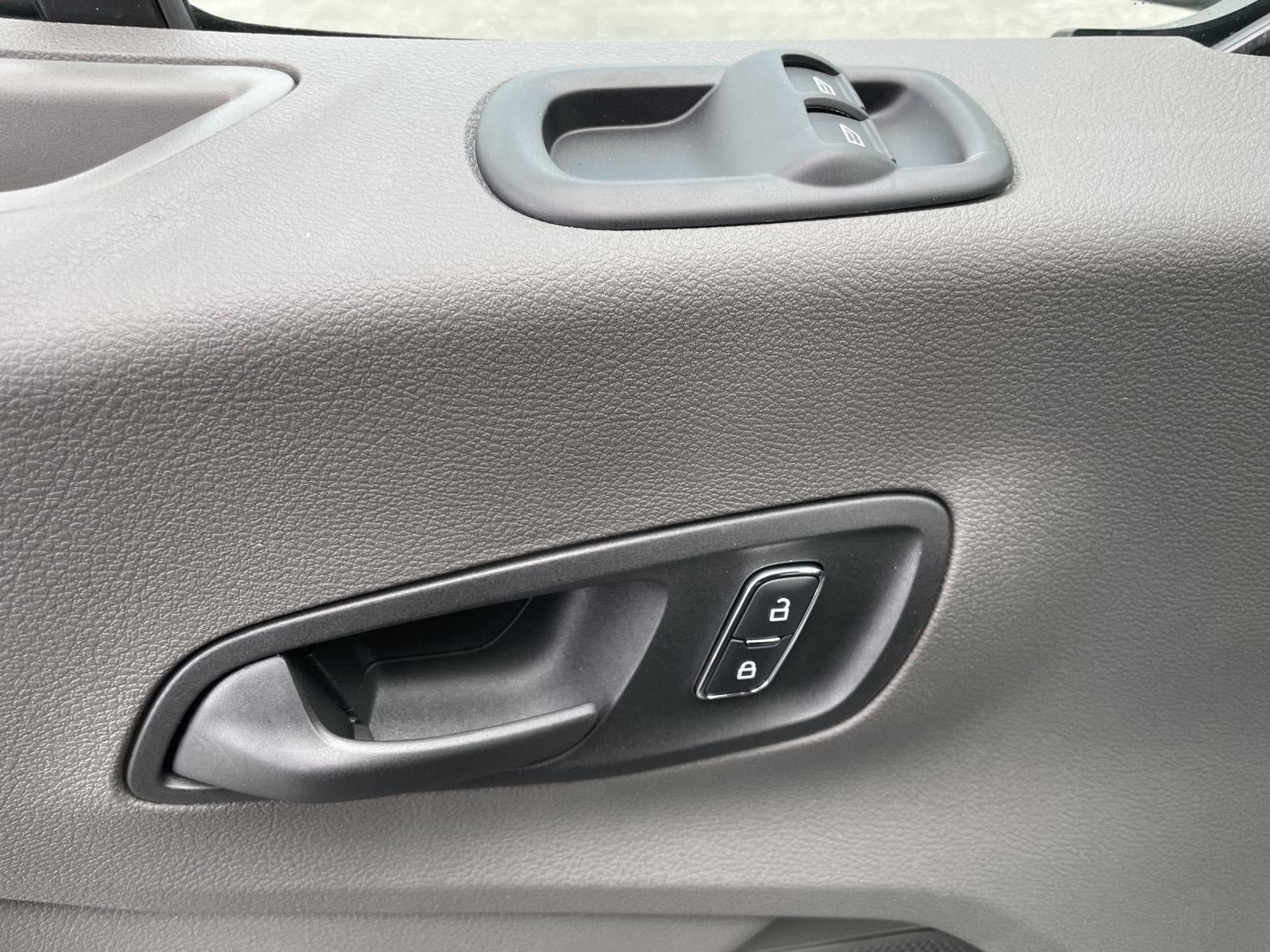 2026 Ford Transit Cargo Van XL