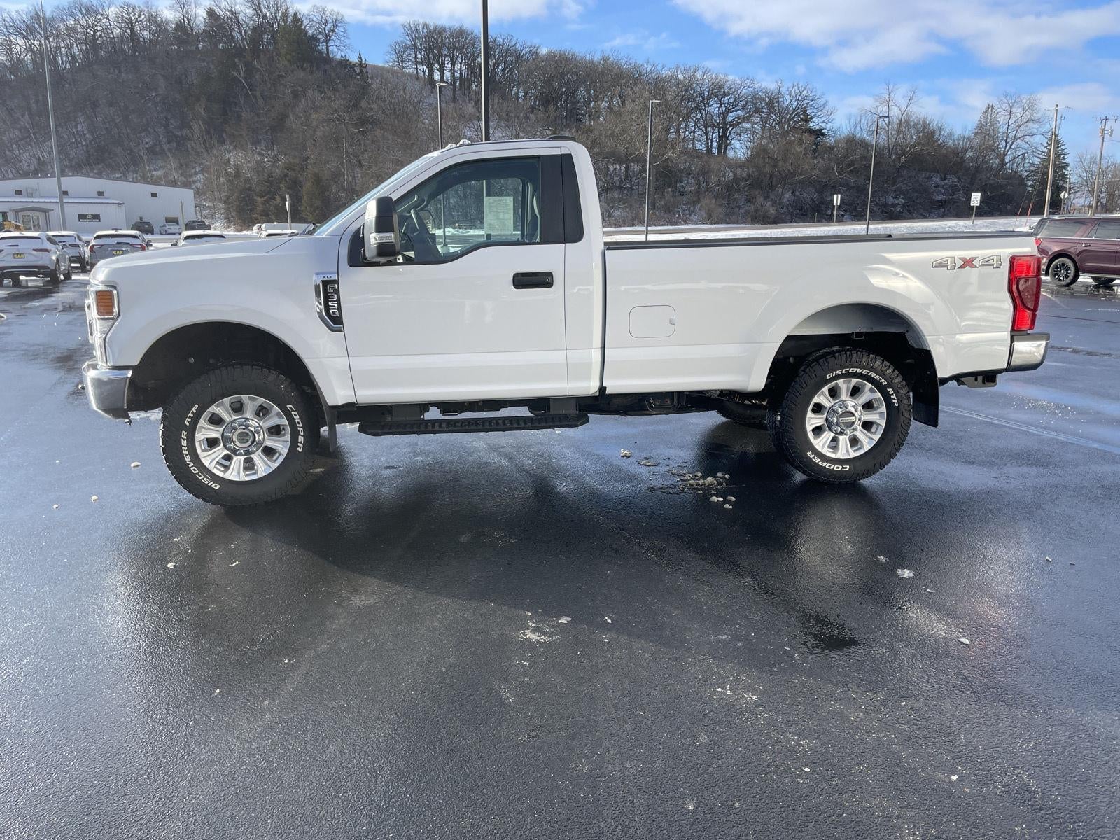 2022 Ford Super Duty F-350 SRW XLT
