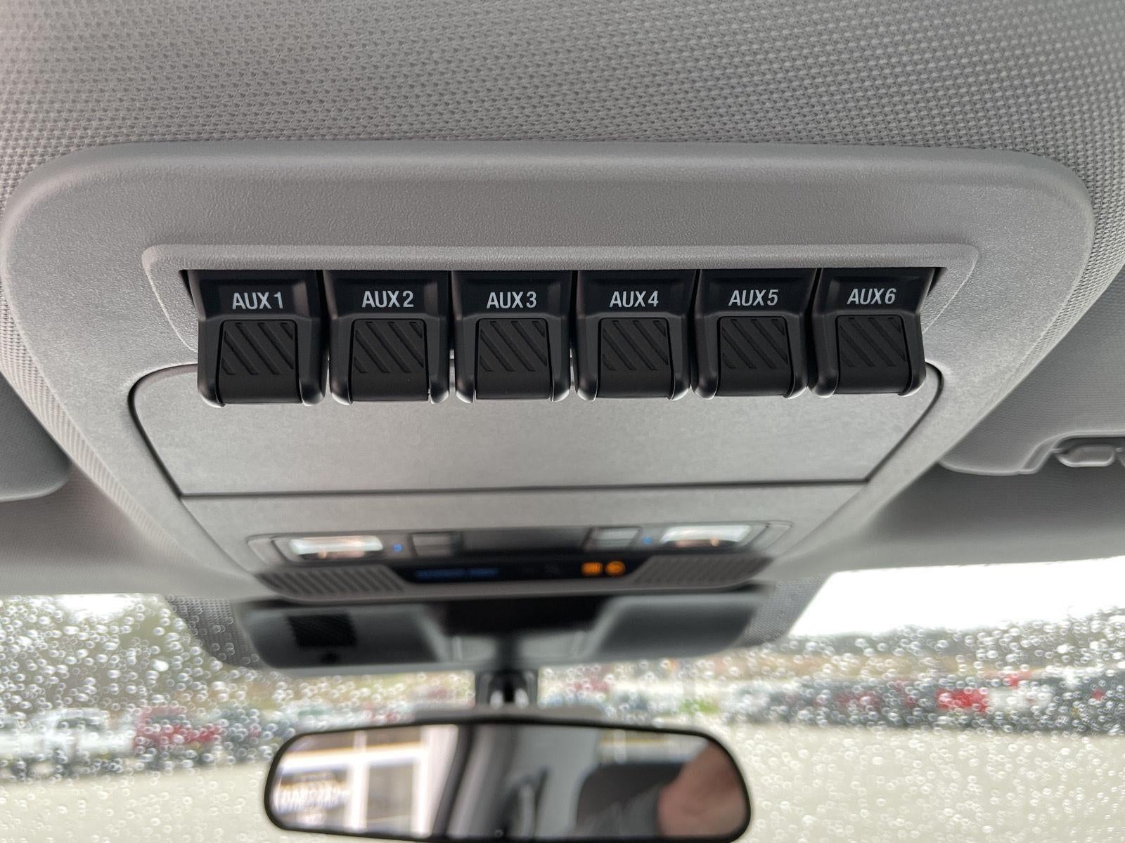 2025 Ford Super Duty F-350 SRW XL