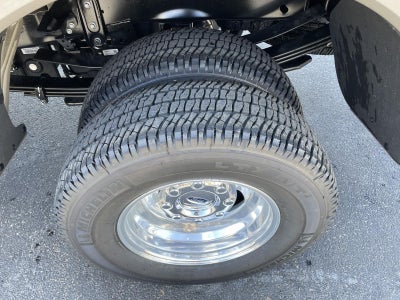 2026 Ford Super Duty F-350 DRW XLT