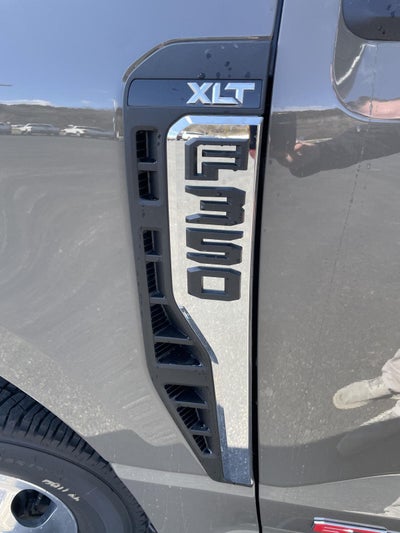 2026 Ford Super Duty F-350 DRW XLT