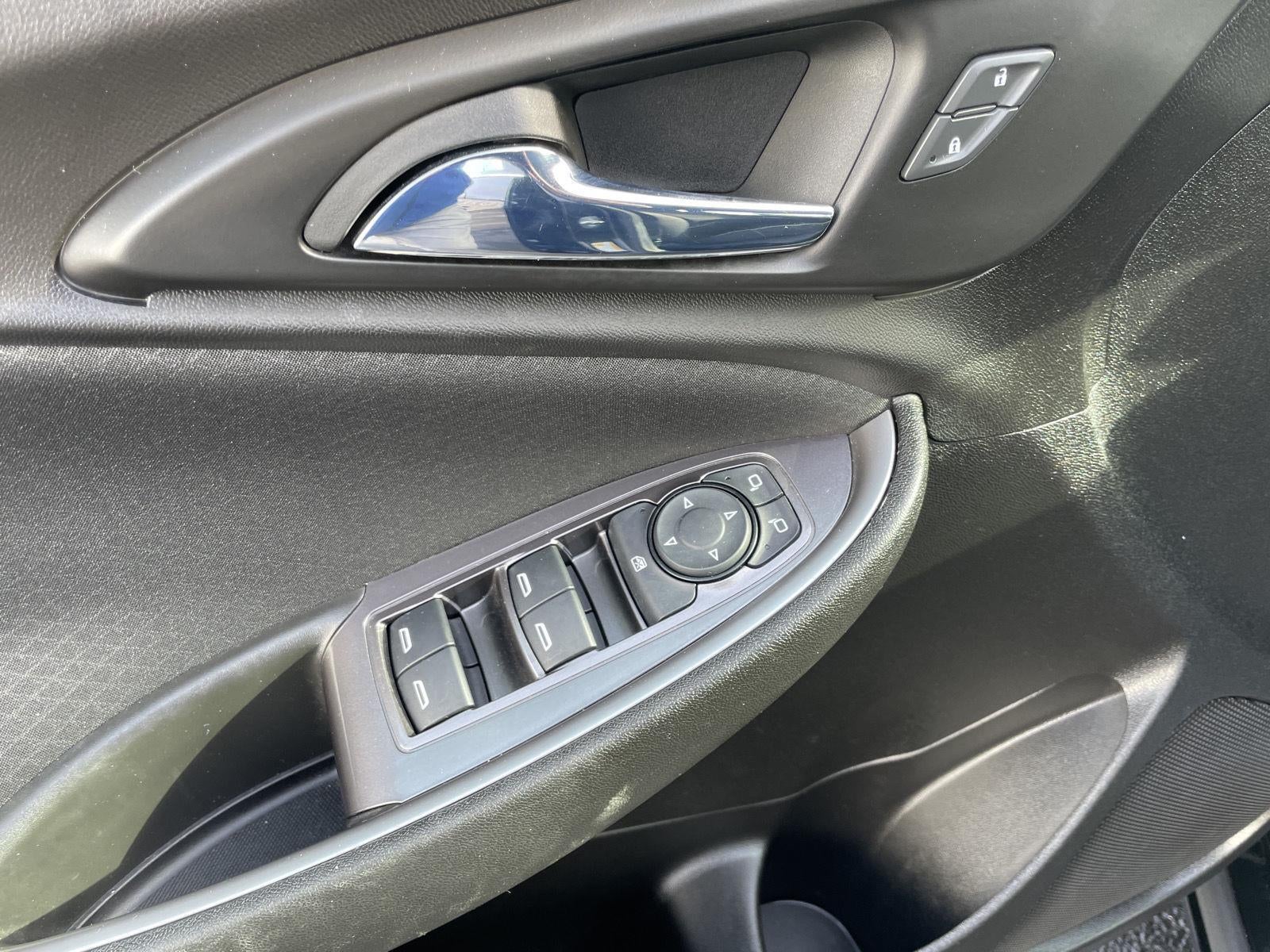 2023 Chevrolet Malibu RS