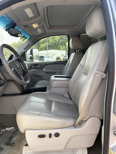 2011 Chevrolet Silverado 3500HD DRW LTZ