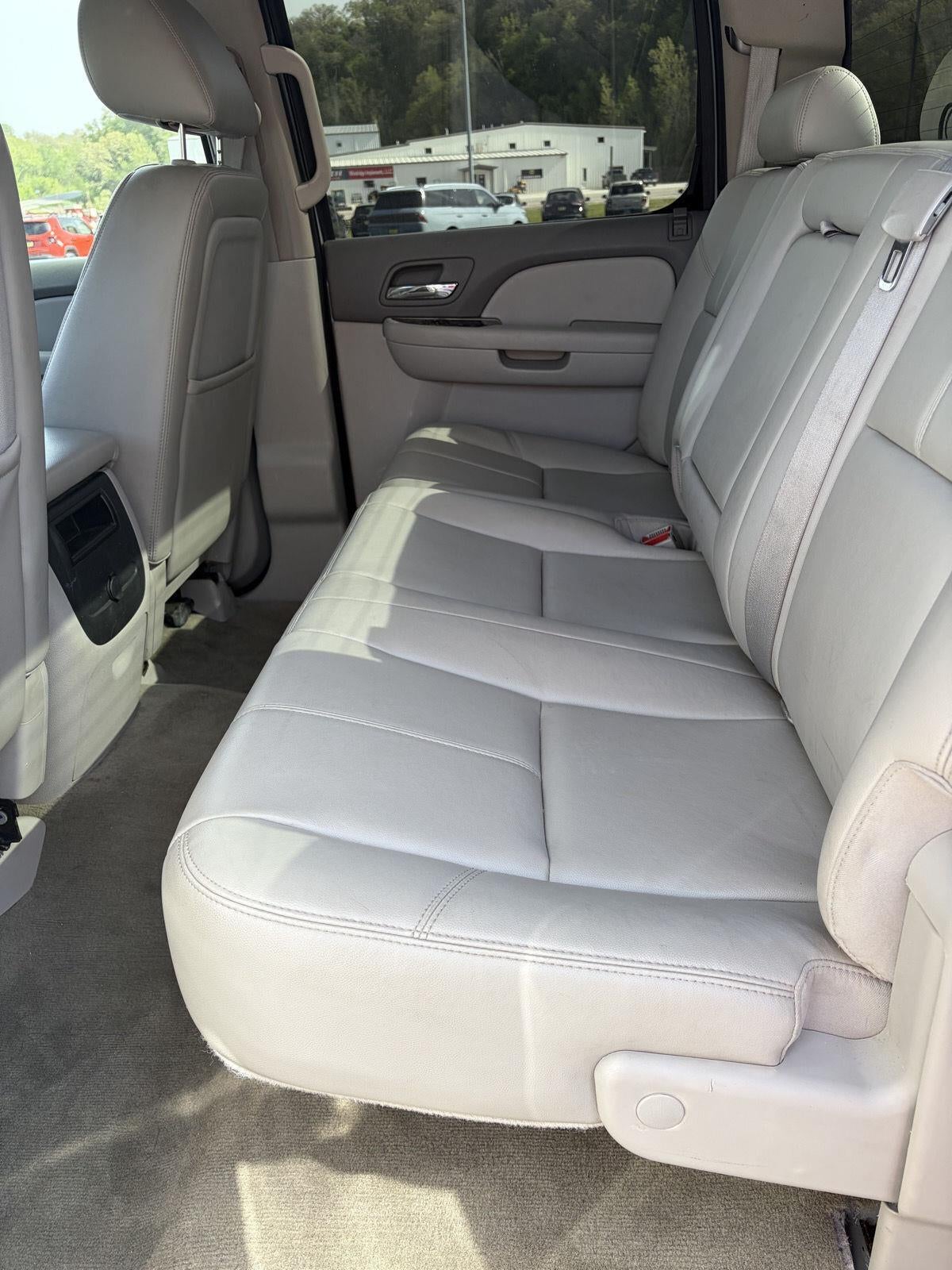 2011 Chevrolet Silverado 3500HD DRW LTZ