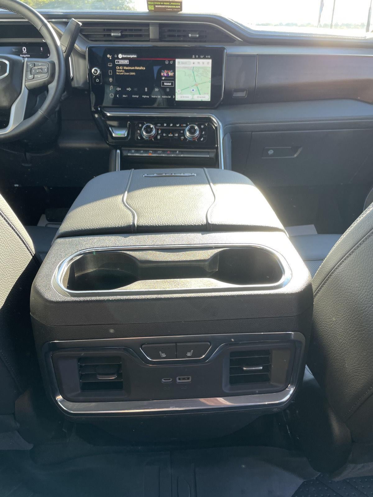 2024 GMC Sierra 3500HD Denali