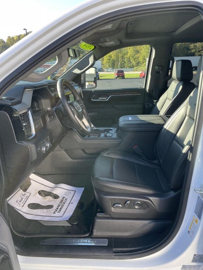 2024 GMC Sierra 3500HD Denali