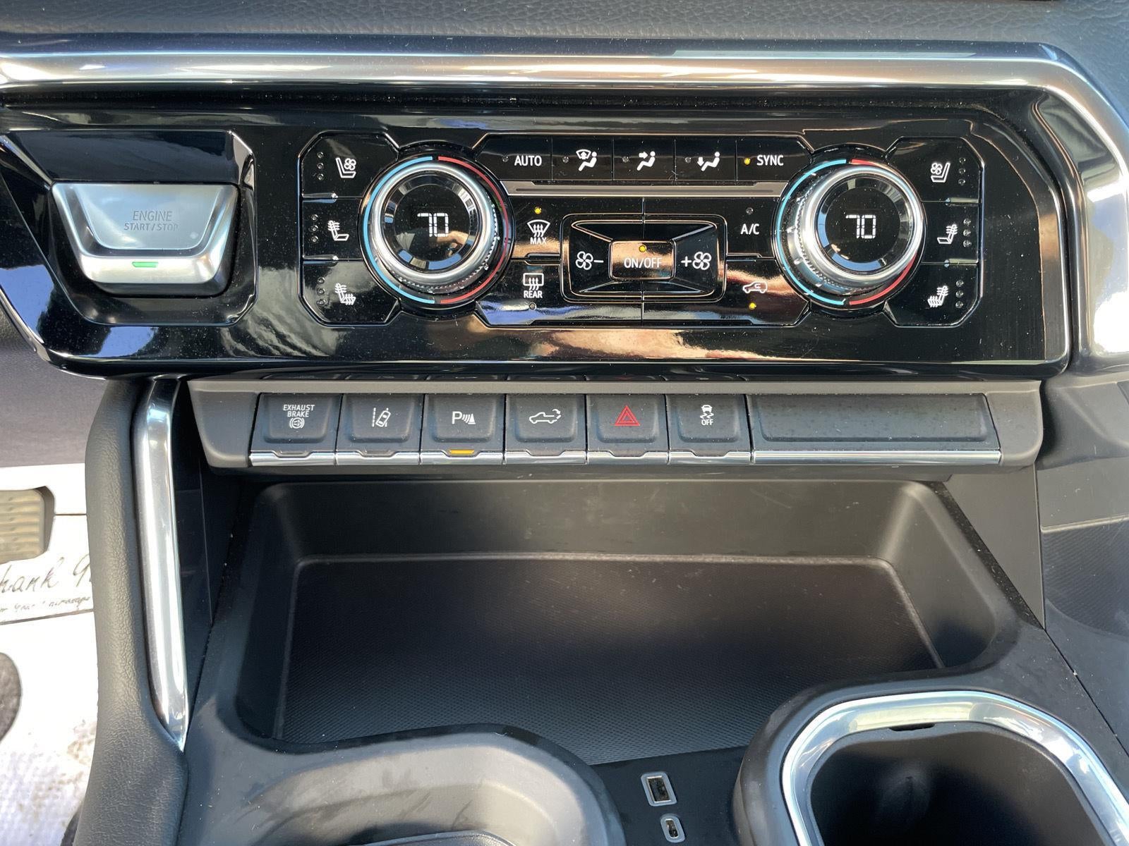 2024 GMC Sierra 3500HD Denali