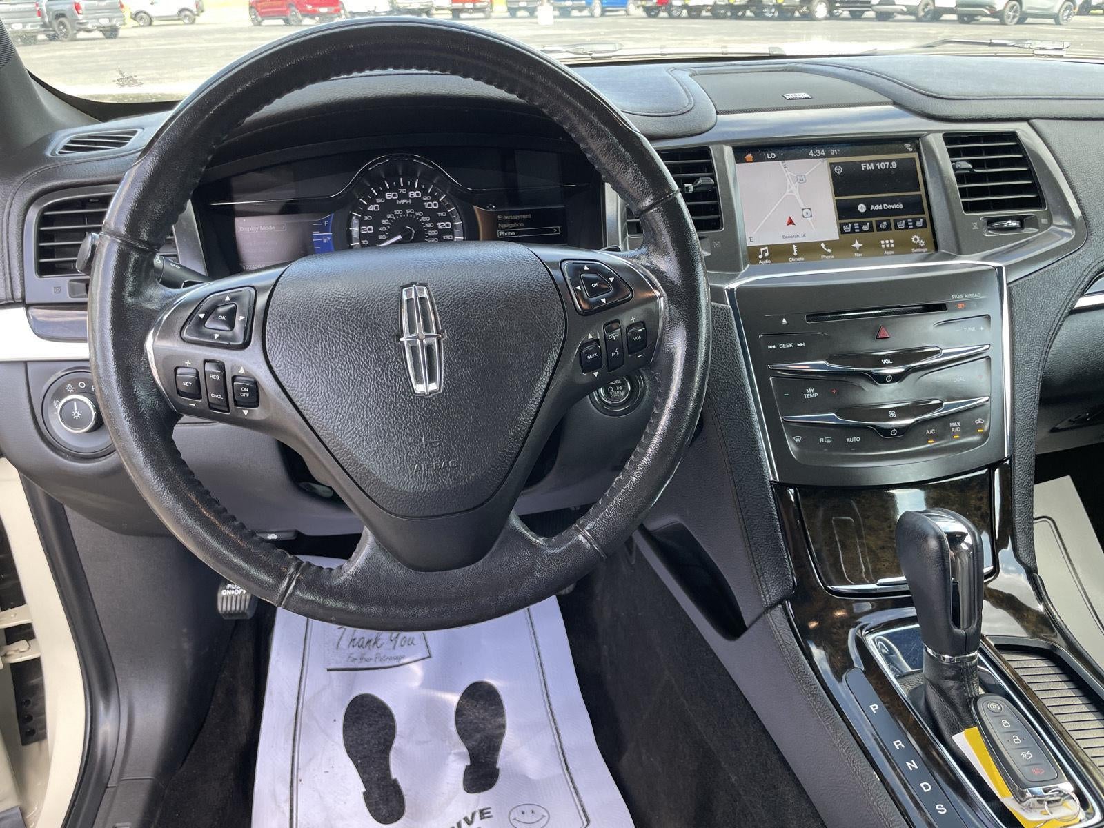 2016 Lincoln MKS Base