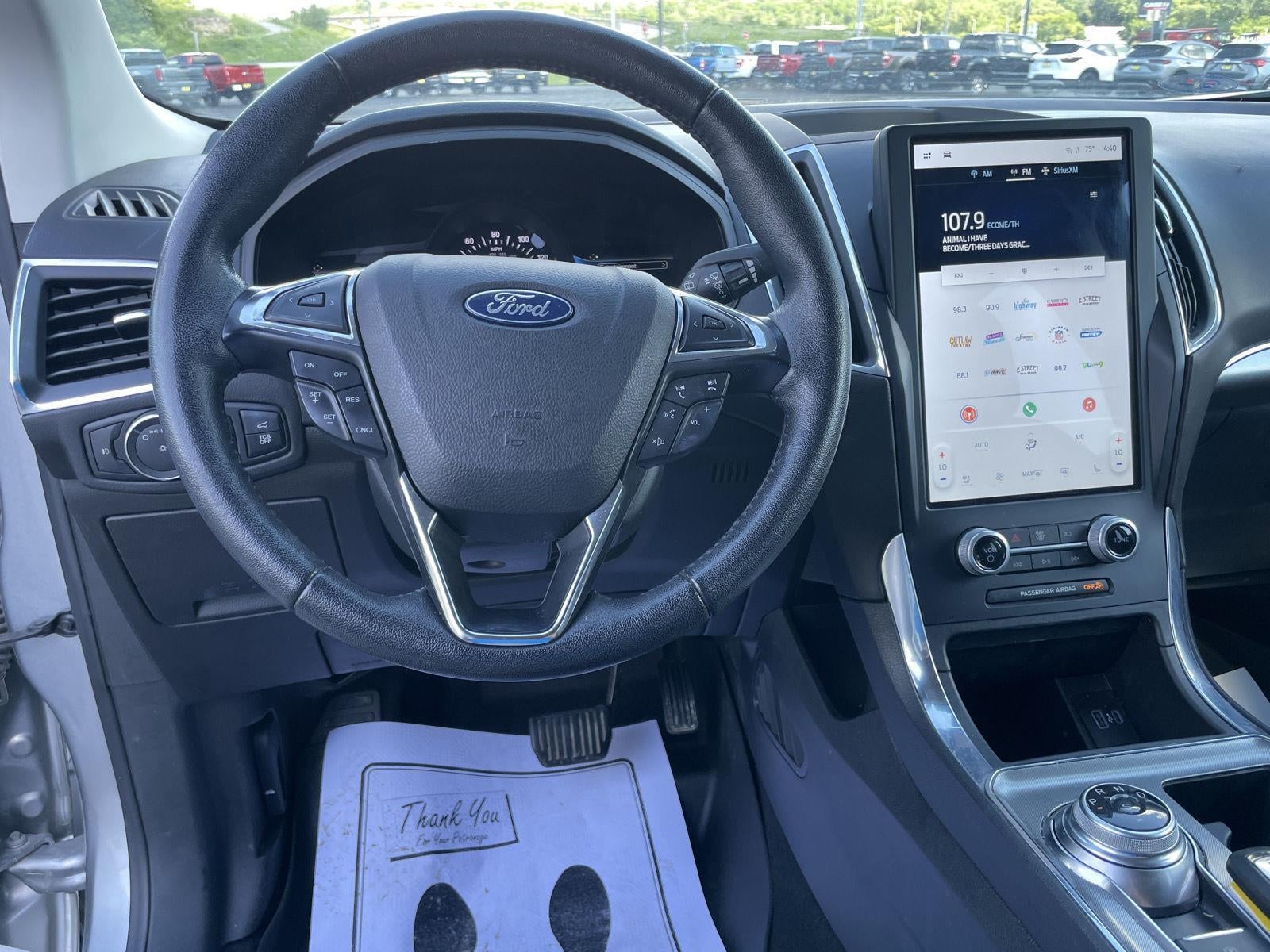 2022 Ford Edge Titanium