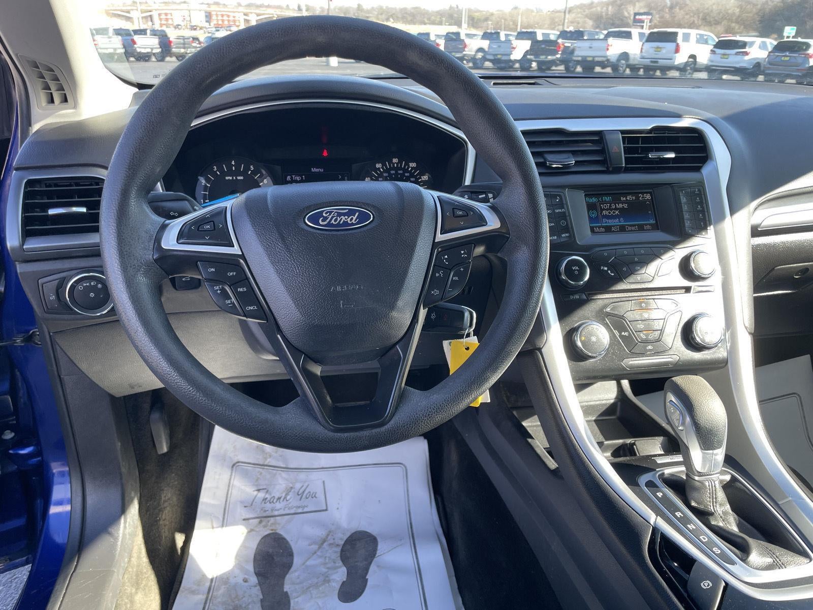 2013 Ford Fusion SE