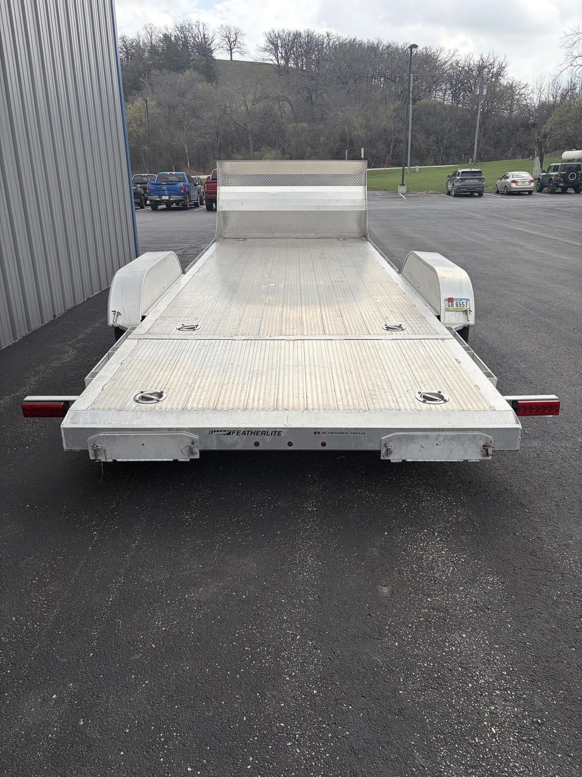 2016 FEATHERLITE MFG. 3110-0020 Base