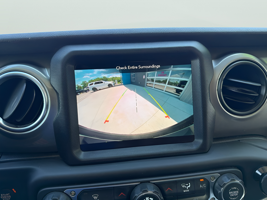 2023 Jeep Wrangler 4-Door Sahara 4x4
