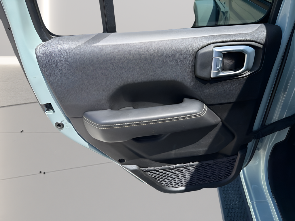 2023 Jeep Wrangler 4-Door Sahara 4x4