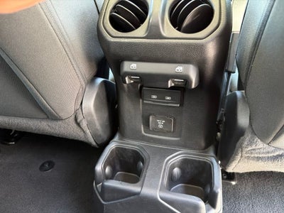2023 Jeep Wrangler 4-Door Sahara 4x4