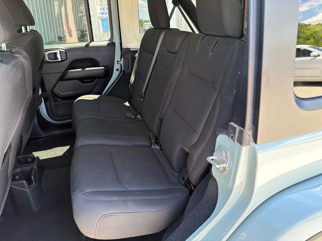 2023 Jeep Wrangler 4-Door Sahara 4x4