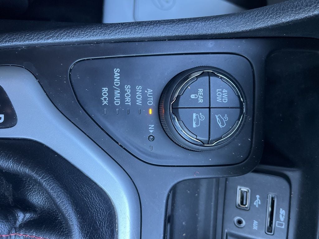 2017 Jeep Cherokee Trailhawk L Plus 4x4