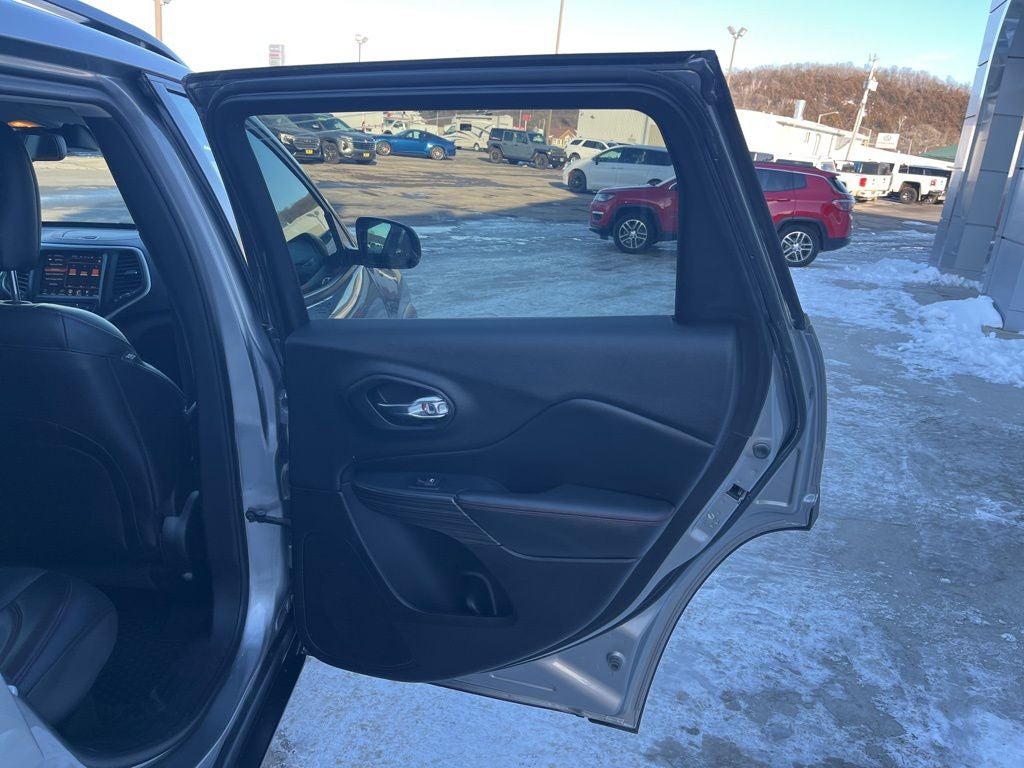 2017 Jeep Cherokee Trailhawk L Plus 4x4