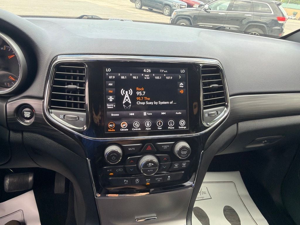 2021 Jeep Grand Cherokee Laredo X 4x4