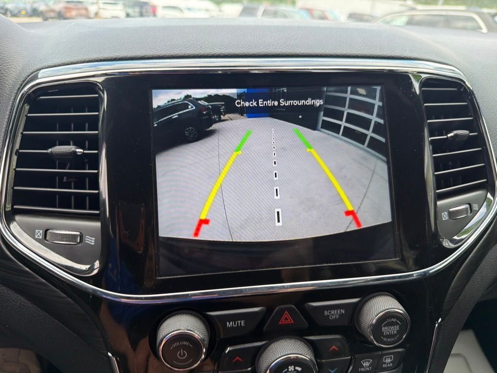2021 Jeep Grand Cherokee Laredo X 4x4