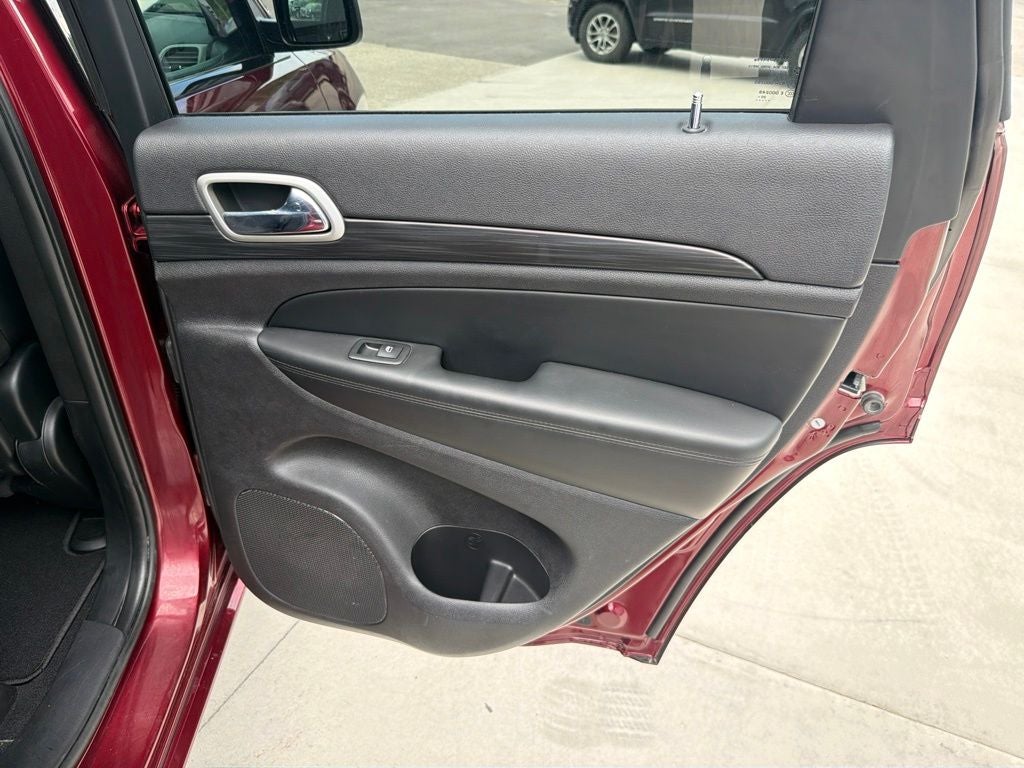 2021 Jeep Grand Cherokee Laredo X 4x4