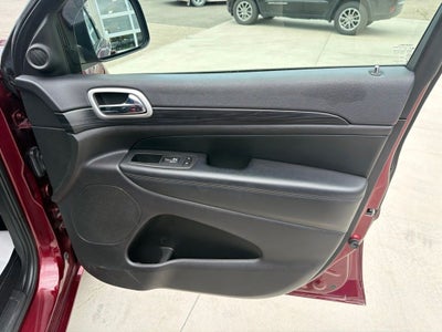 2021 Jeep Grand Cherokee Laredo X 4x4