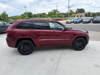 2021 Jeep Grand Cherokee Laredo X 4x4