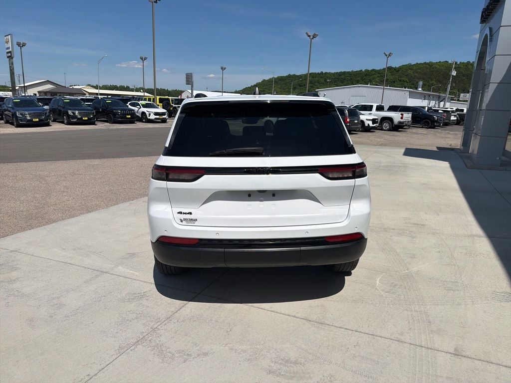 2024 Jeep Grand Cherokee Altitude 4x4