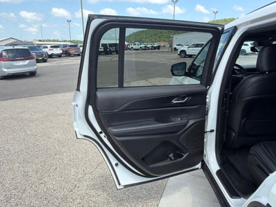 2024 Jeep Grand Cherokee L Altitude X 4x4