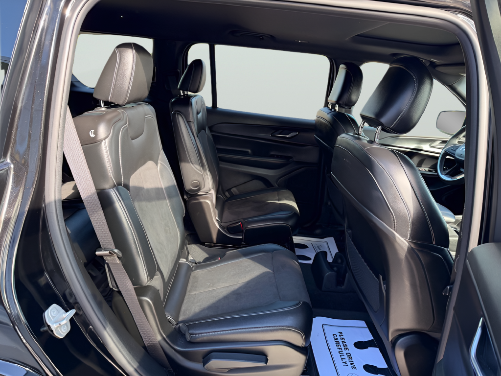 2024 Jeep Grand Cherokee L Altitude X 4x4