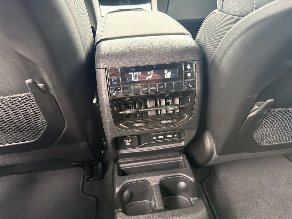 2026 Jeep Grand Cherokee GRAND CHEROKEE L LIMITED RESERVE 4X4