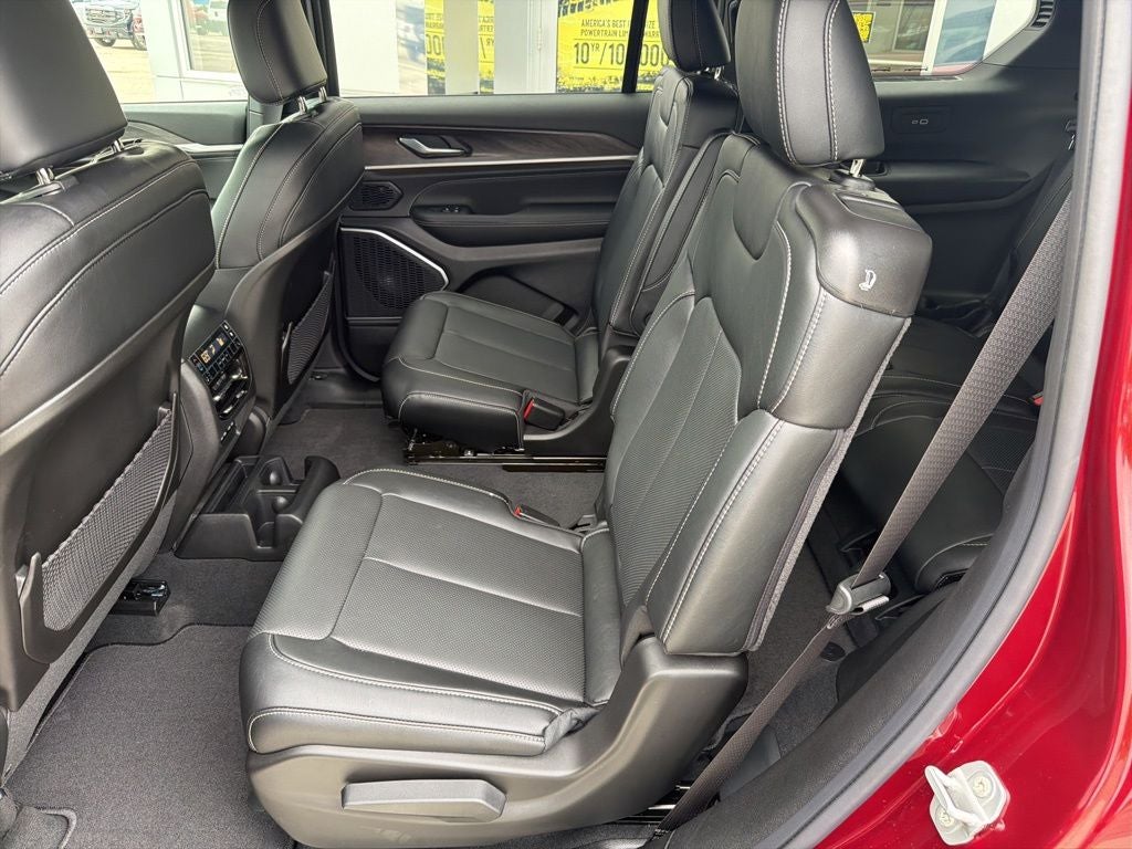 2026 Jeep Grand Cherokee GRAND CHEROKEE L LIMITED RESERVE 4X4