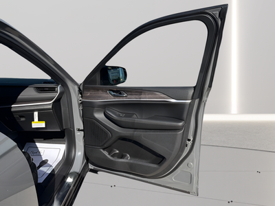 2027 Jeep Grand Cherokee Limited