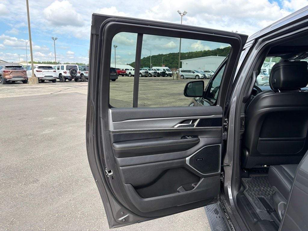 2026 Jeep Grand Wagoneer GRAND WAGONEER L 4X4