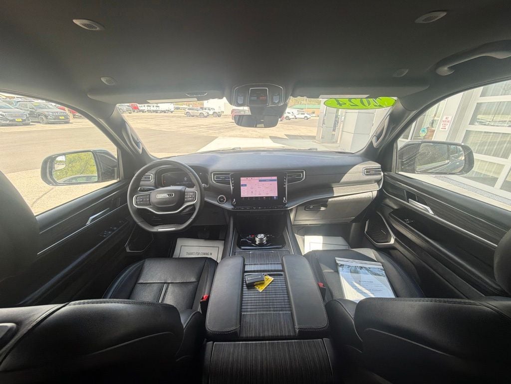 2024 Jeep Wagoneer L Series II 4x4
