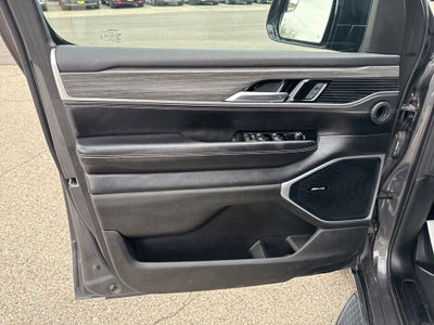 2024 Jeep Wagoneer L Series II 4x4