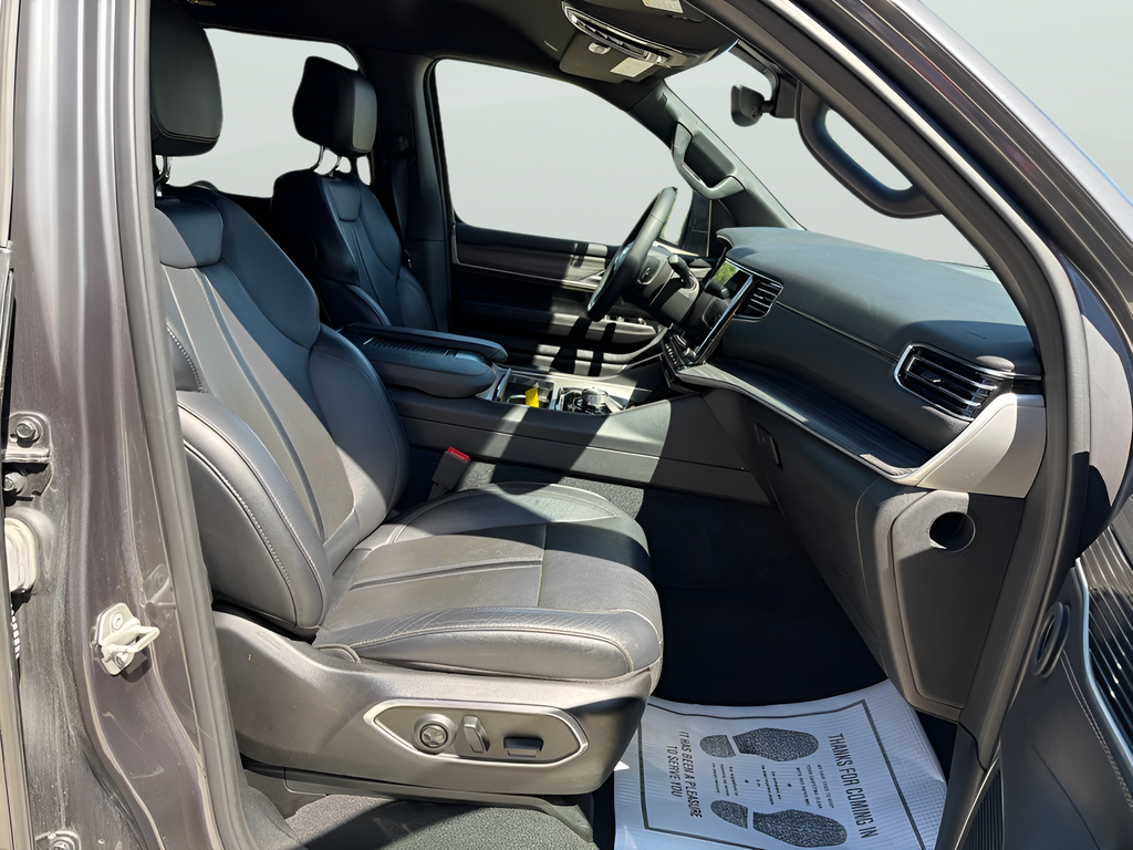 2024 Jeep Wagoneer L Series II 4x4