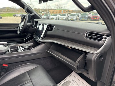 2024 Jeep Wagoneer L Series II 4x4