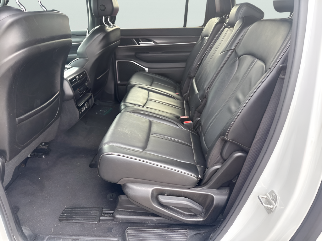 2024 Jeep Wagoneer L Series II 4x4