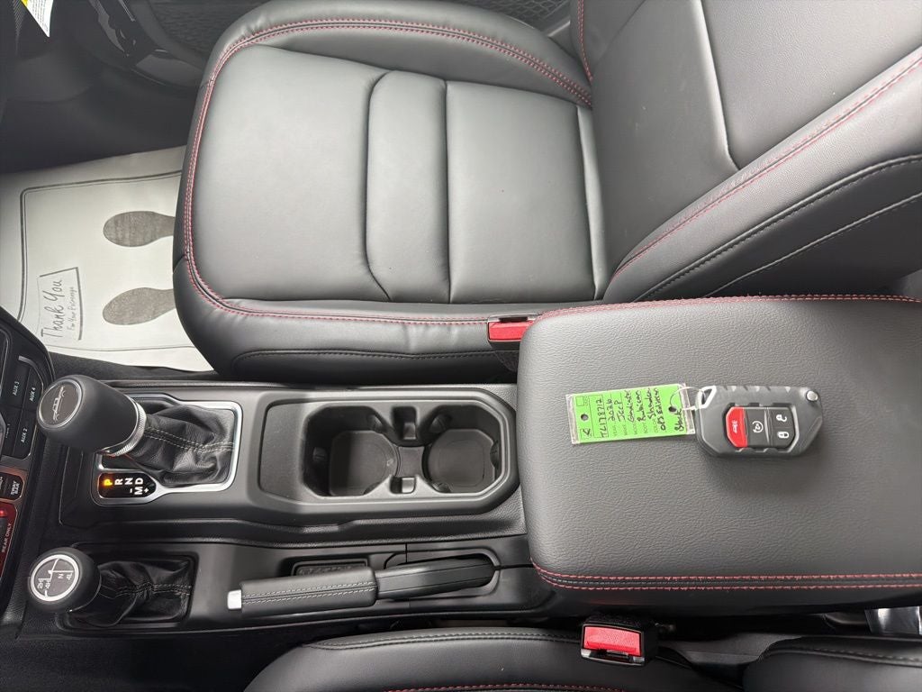 2026 Jeep Gladiator GLADIATOR SHADOW OPS 4X4