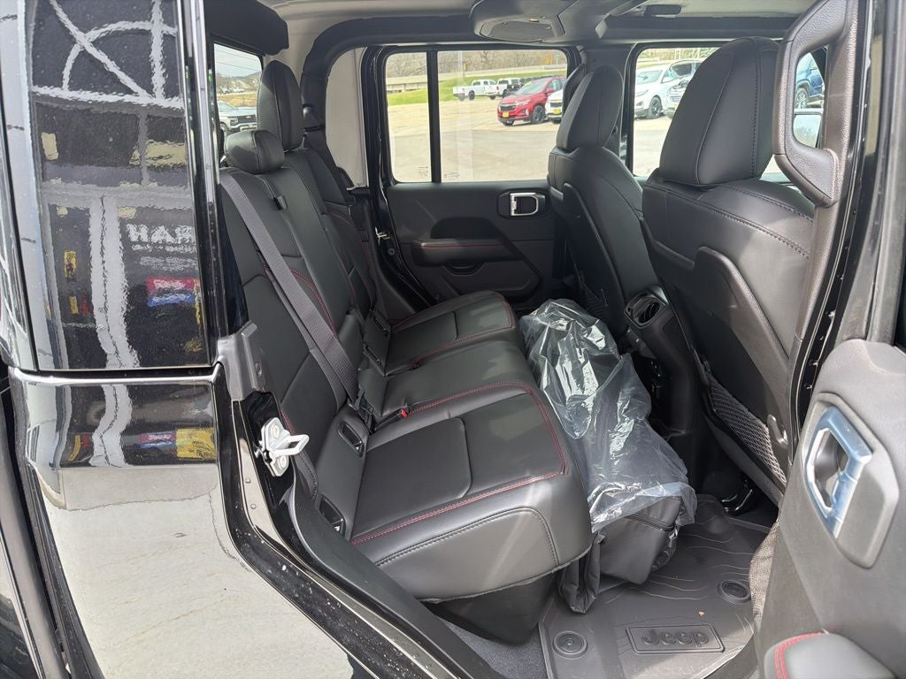 2026 Jeep Gladiator GLADIATOR SHADOW OPS 4X4