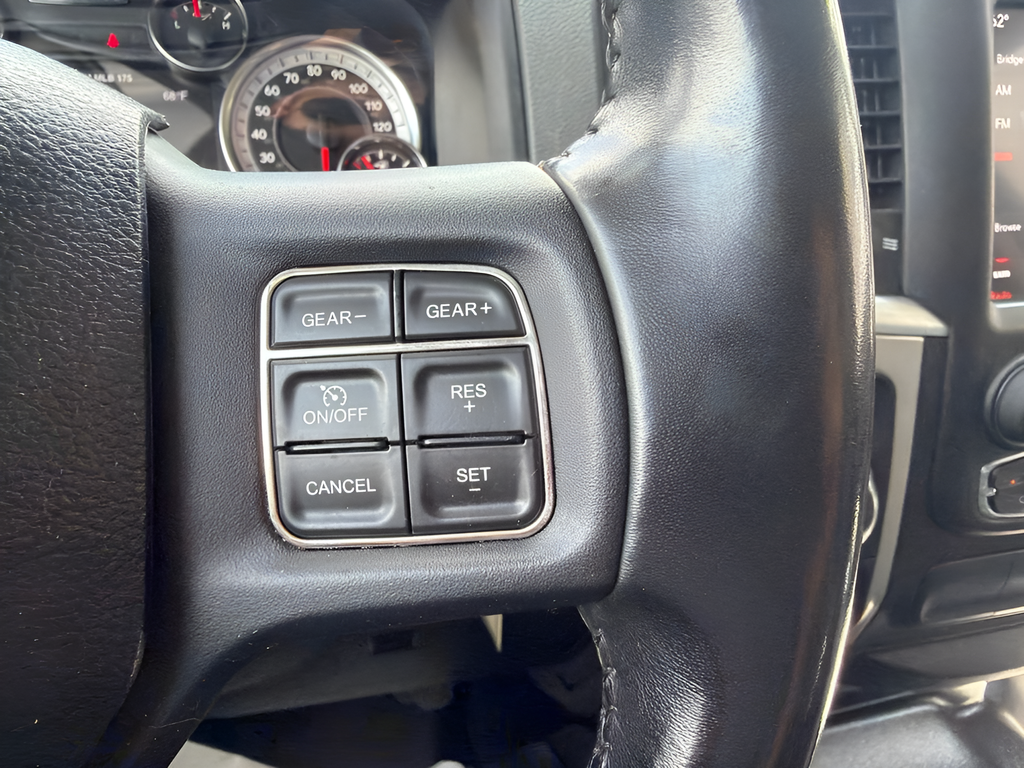 2019 RAM 1500 Classic SLT Crew Cab 4x4 5'7' Box