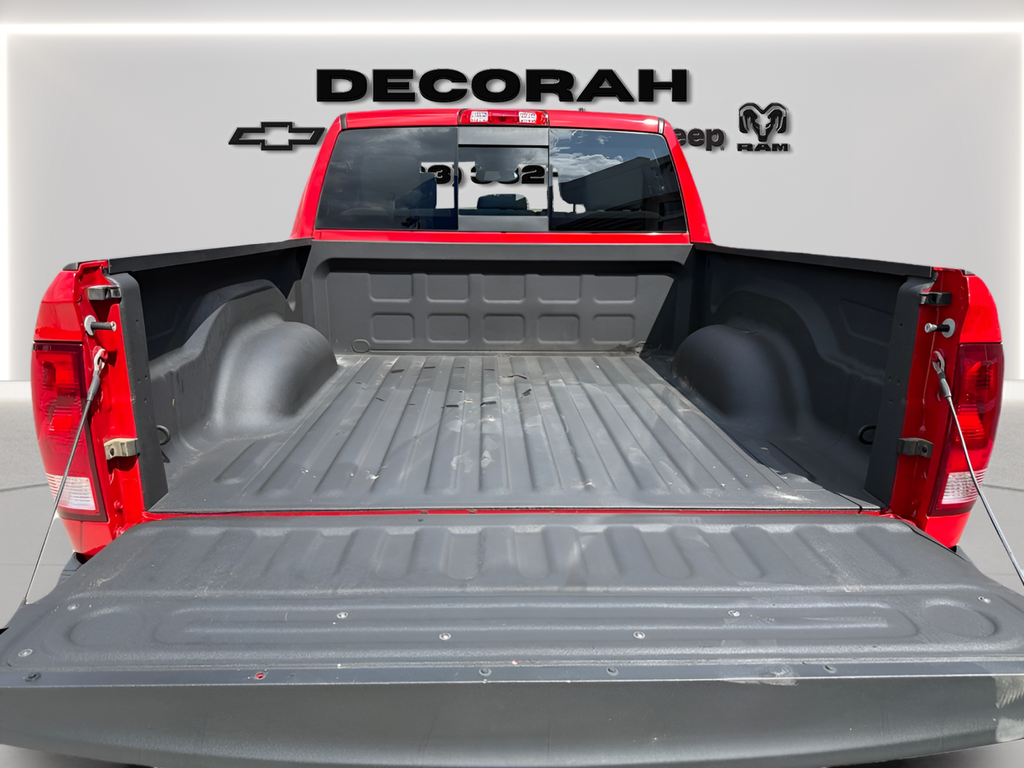 2019 RAM 1500 Classic SLT Crew Cab 4x4 5'7' Box