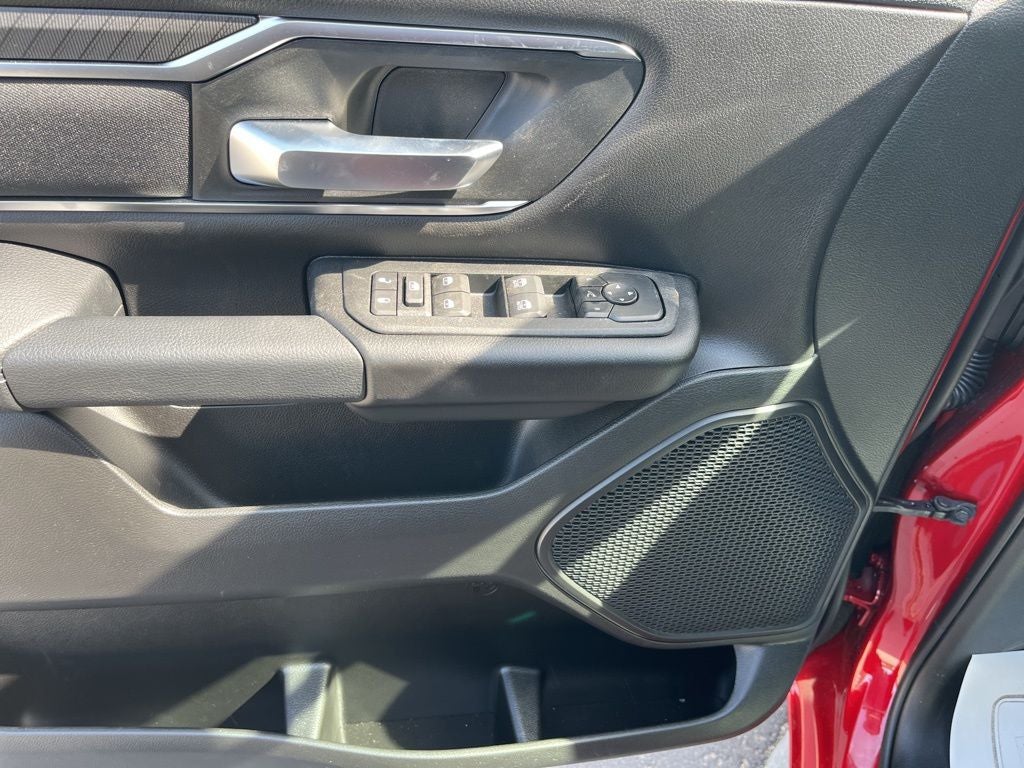 2026 RAM Ram 1500 RAM 1500 BIG HORN QUAD CAB 4X4 6'4' BOX