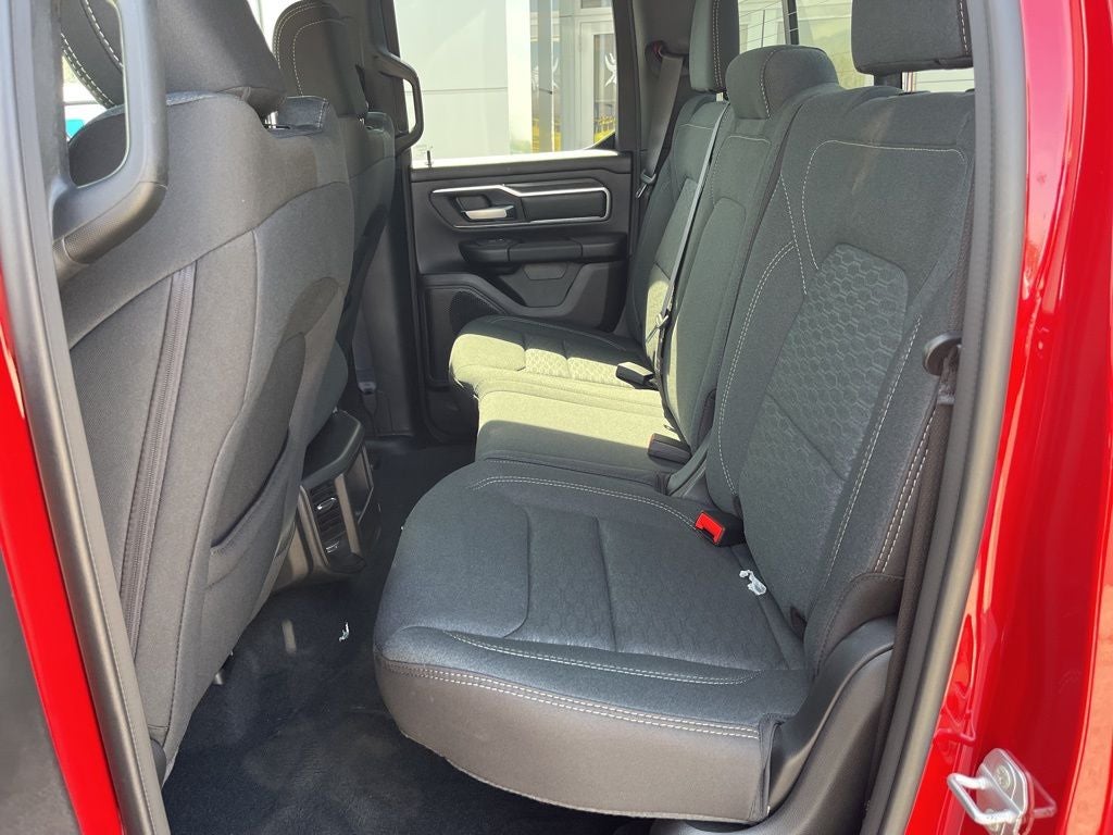 2026 RAM Ram 1500 RAM 1500 BIG HORN QUAD CAB 4X4 6'4' BOX