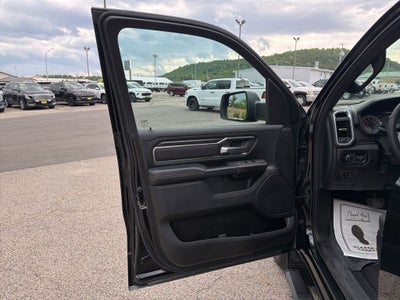 2025 RAM 1500 Big Horn Crew Cab 4x4 5'7' Box