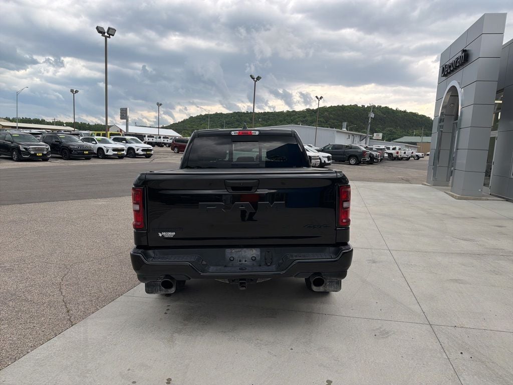 2025 RAM 1500 Big Horn Crew Cab 4x4 5'7' Box
