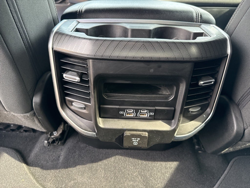 2025 RAM 1500 Big Horn Crew Cab 4x4 5'7' Box