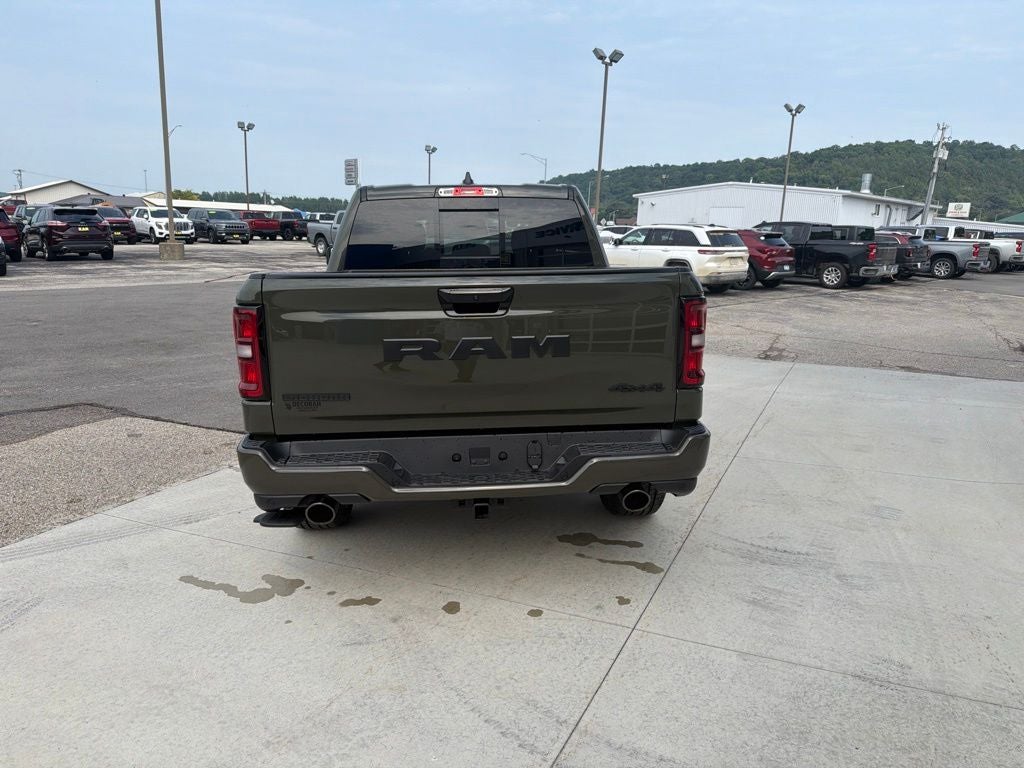 2026 RAM 1500 Big Horn Crew Cab 4x4 5'7' Box
