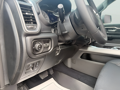 2026 RAM 1500 Big Horn Crew Cab 4x4 5'7' Box